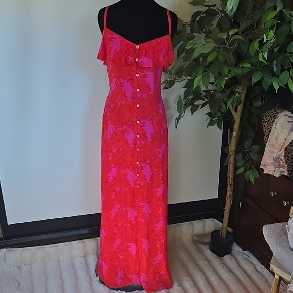 Lily Rose Dresses & Skirts - Lily Rose Vibrant Red and Pink Maxi Dress